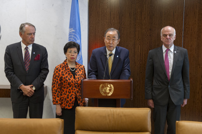 Secretary-General holds UN System Ebola Coordination Group meeting.