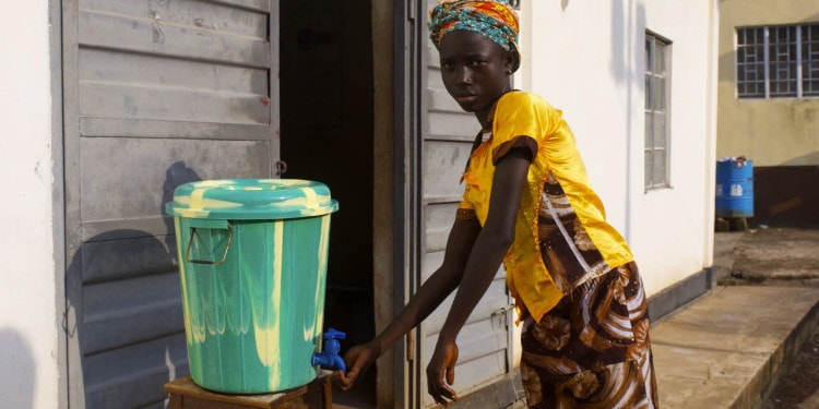 Ebola challenges the World Health Organization