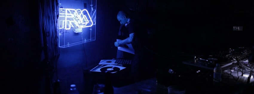 Resident Advisor 557027_10150981868139480_987064156_n