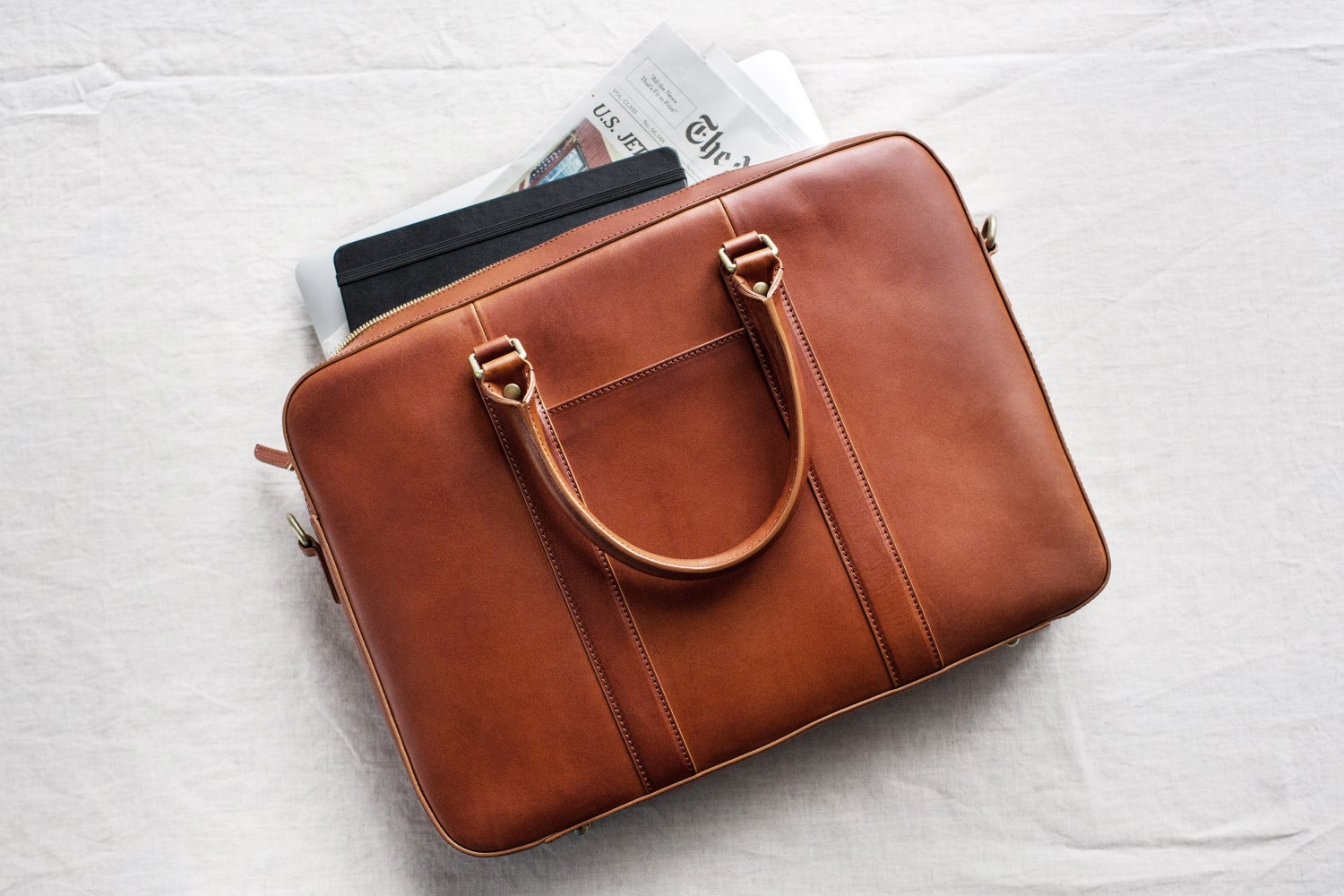 The Warby Parker for Luxury Leather Bags - Linjer founders
