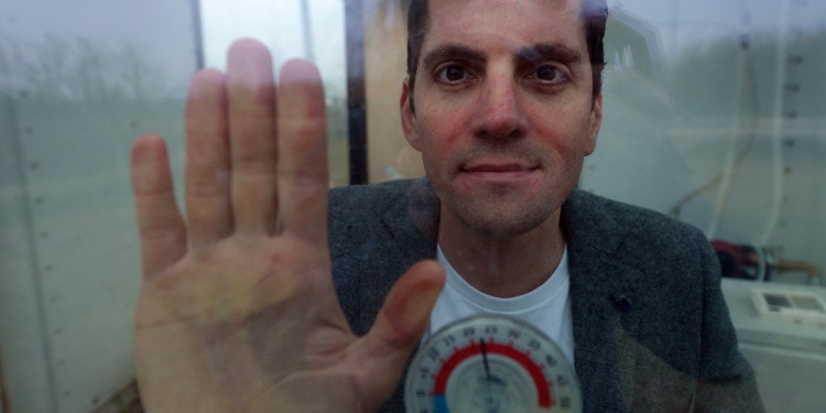 H₂O Stories: The Man Who Builds Houses with Water