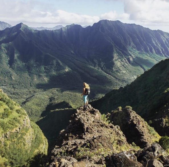 Elise_?___roundtheworldgirl__•_Instagram_photos_and_videos