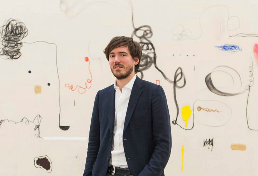 Art Evolution: Challenges the Art Market Faces in the Digital Age