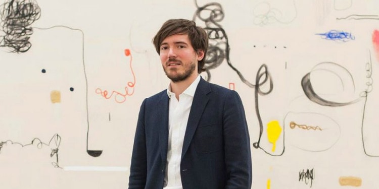 Art Evolution: Challenges the Art Market Faces in the Digital Age