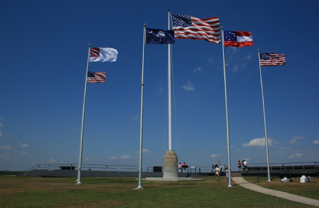 3523960264_de74022a16_b