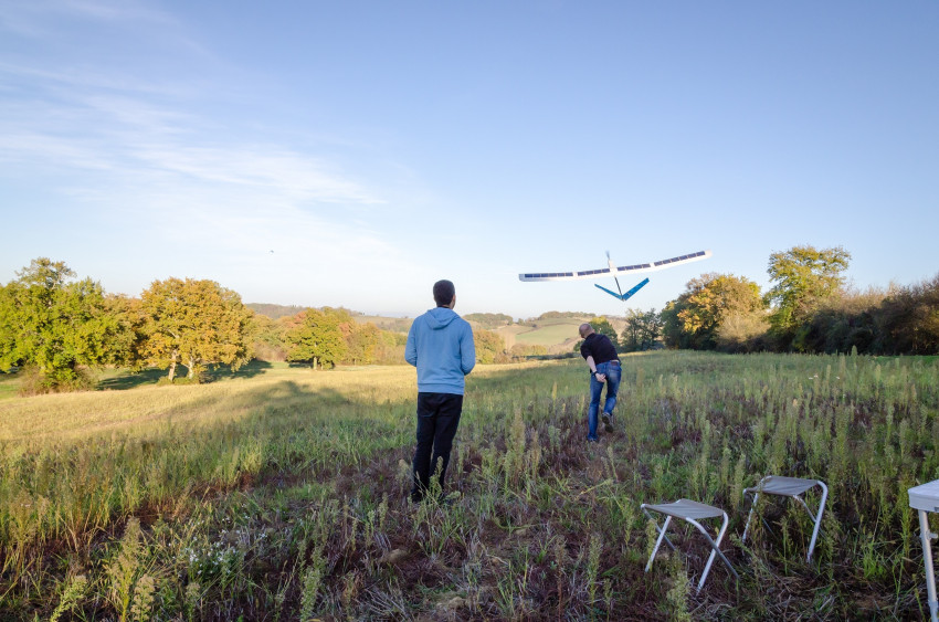 In the Photo: Laurent Rivière and his co-founder Laurent Moure launching the solar drone Photo Credit: Sunbirds