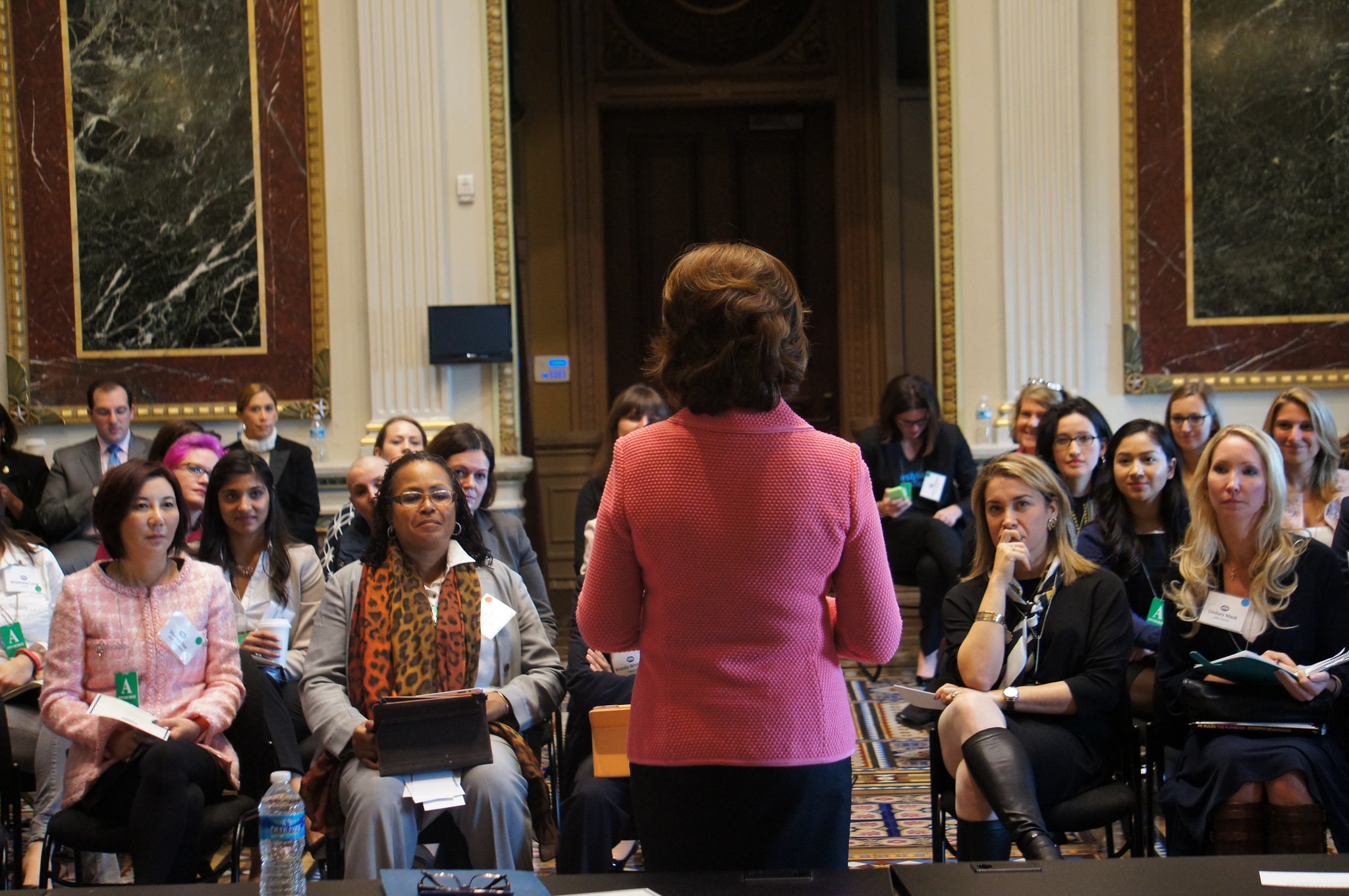 women-business-white-house-boards