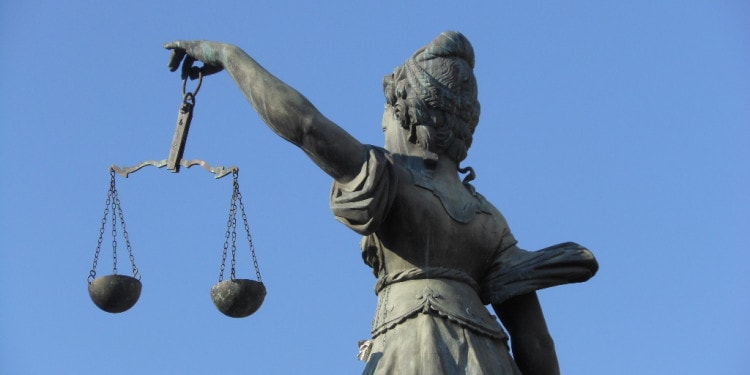 economic-inequality-race-money-