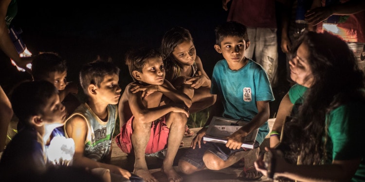 (EM)POWERING OFF-GRID COMMUNITIES WITH SOLAR LIGHTS