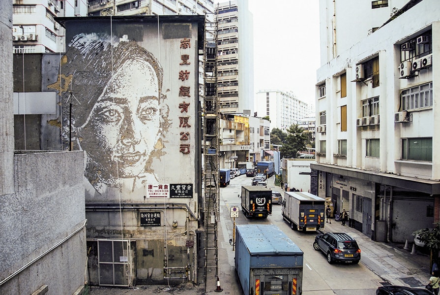 Urban Art and Chaos with Vhils