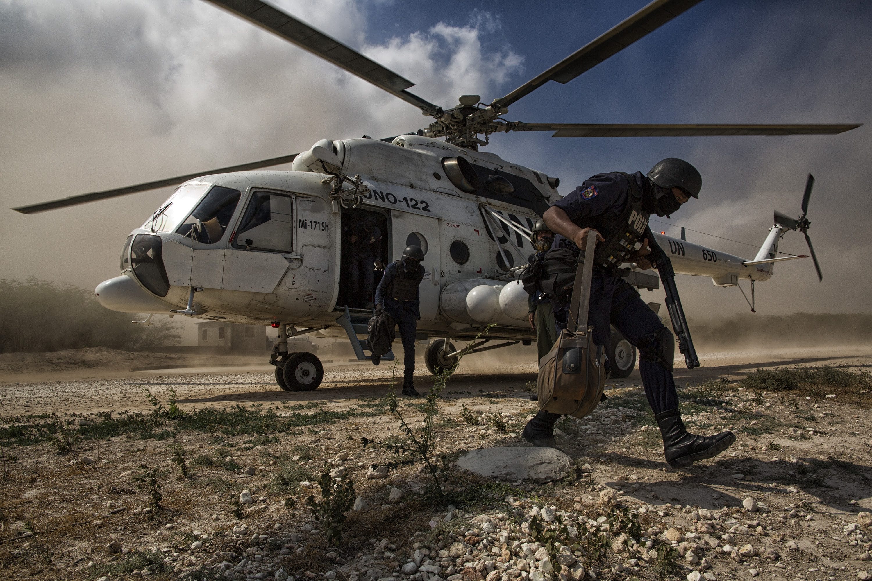 MINUSTAH Delivers Election Materials and Security Personnel