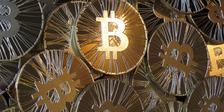 Bitcoin: Can This Be The First Digital Ponzi Scheme in History?
