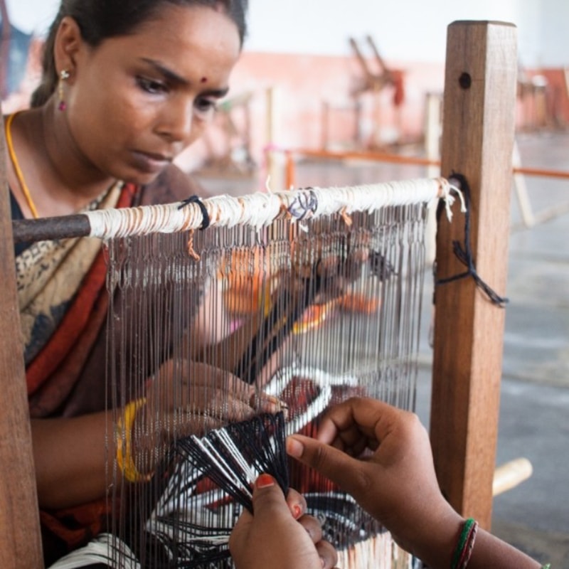Siyana London: Saving India’s Hand Loom Industry