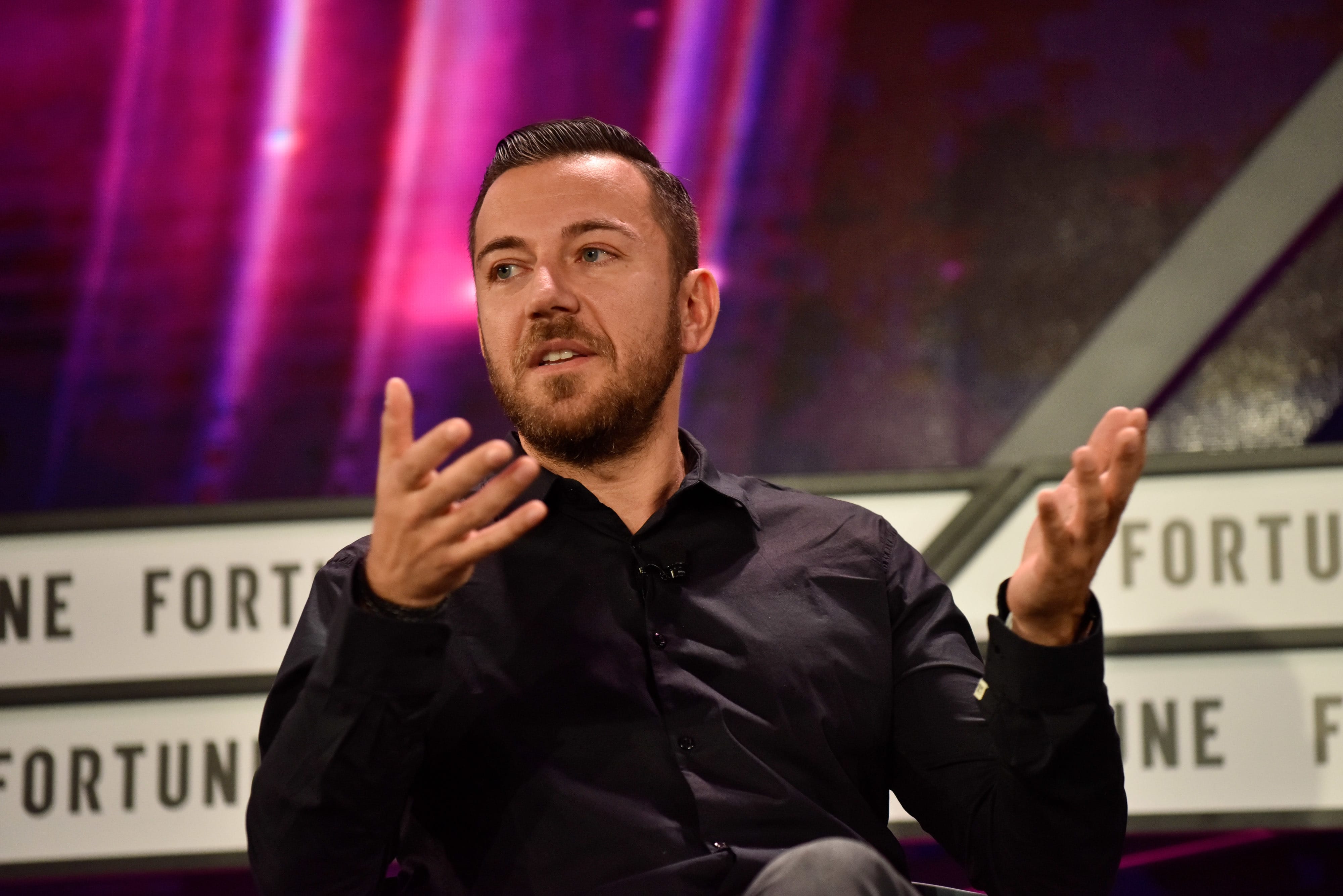 012 TUESDAY, December 5, 2017 Fortune Brainstorm Tech International 2017 Guangzhou, China 2:10PM THE MOBILITY TECHNOLOGY REVOLUTION Around the world, transportation is evolving—from connected cars, buses, and trains to bike and car sharing. With the world’s largest population, China is the capital of high-speed rail, the leading global automobile market, and an innovator in bike sharing. How is technology shaping the future of mobility worldwide and what role will China play in that revolution? Davis Wang, Co-Founder and CEO, Mobike Sam Zaid, Co-Founder and CEO, Getaround Additional panelist to be announced Moderator: Clay Chandler, Time Inc. Photograph by Stefen Chow/Fortune Brainstorm Tech International