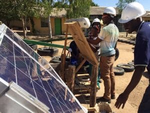 Solar power jobs (c) World Policy Institute_1