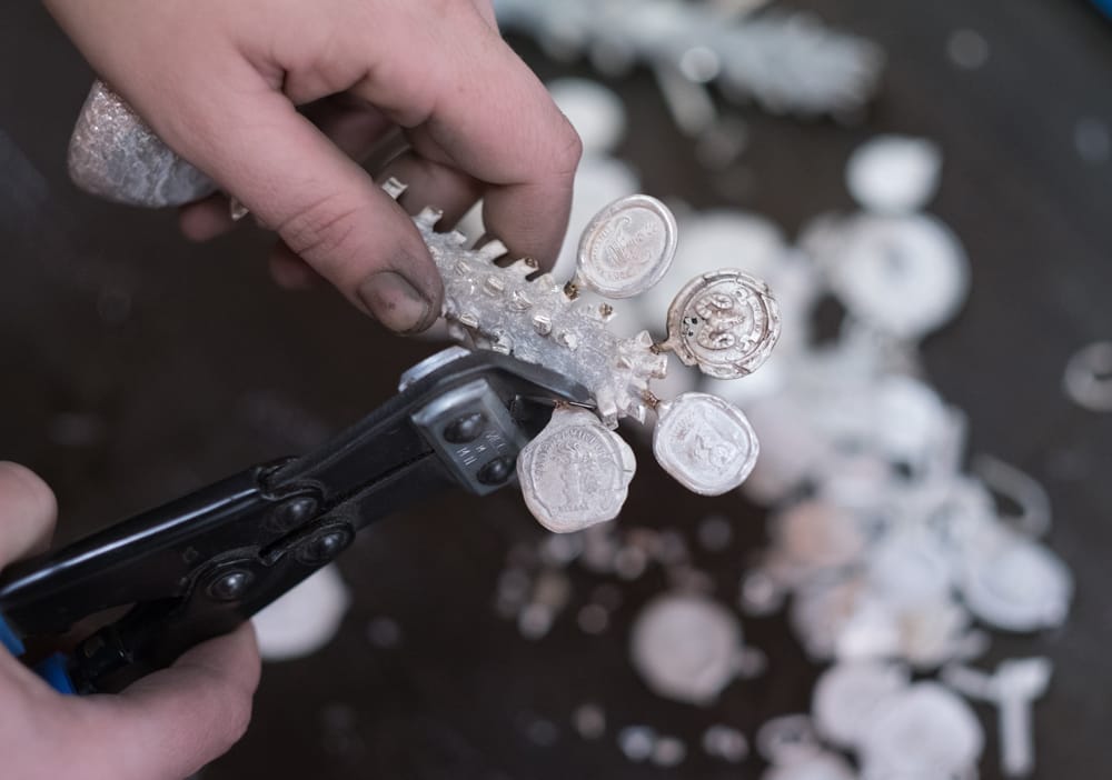 Pyrrha: meaningful jewelry, produced ethically