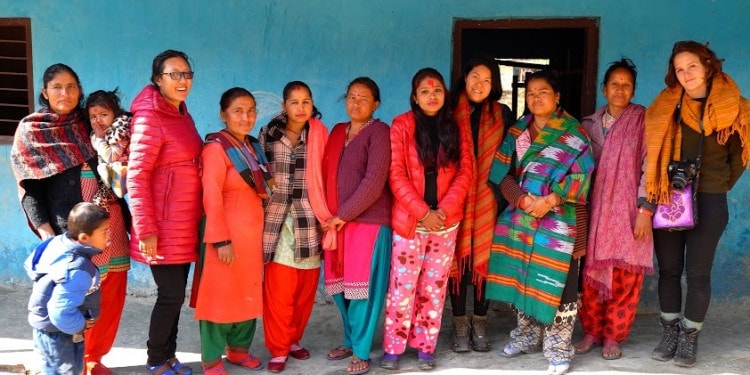 The packing man: traditional fabric, modern silhouette