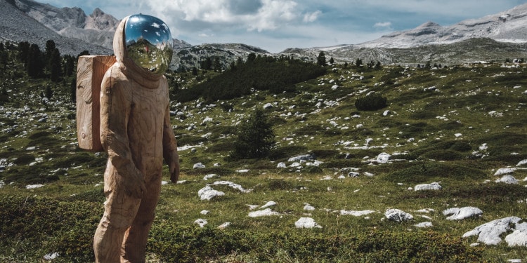 Millennial Scientists in a Segregating World — The Role of Science in Shaping Society