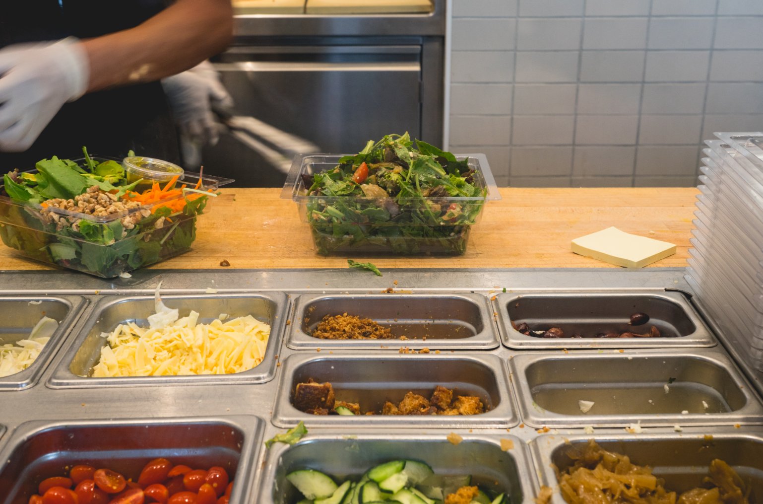 Mixt Greens mixes it up for sustainable salads