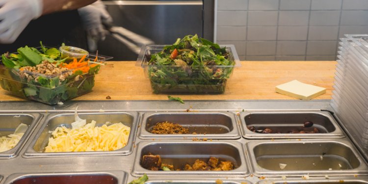 Mixt Greens mixes it up for sustainable salads