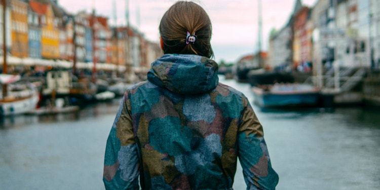 Guided Tours as Cross-cultural Inspiration to Sustainable Living