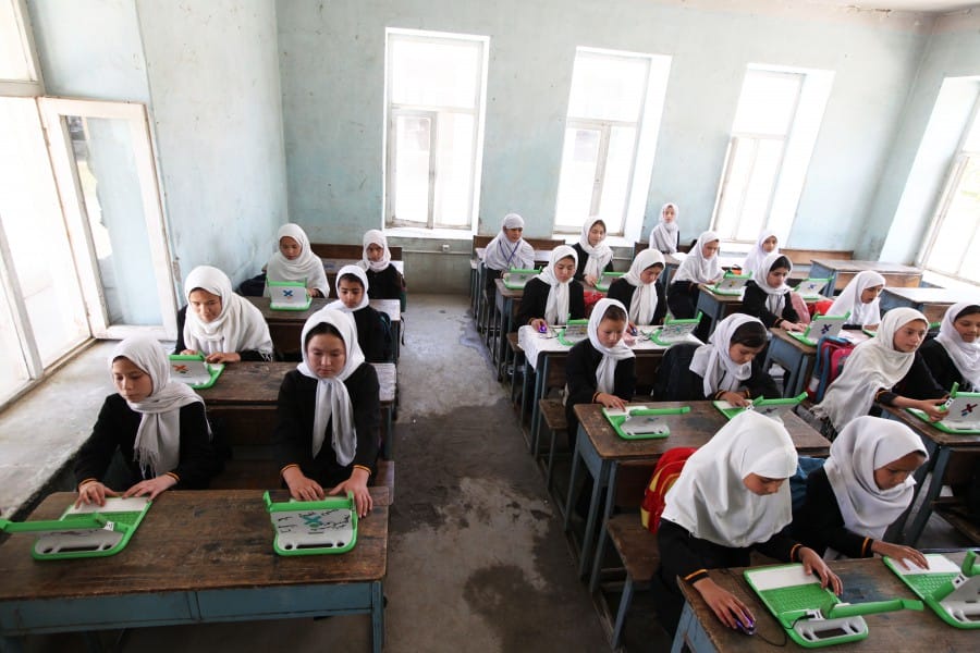 Universal Education Can be Achieved by 2030 by Investing in Technology