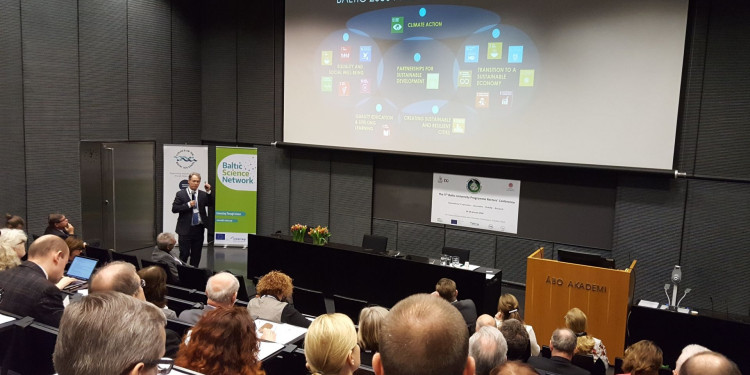 In the Photo: CBSS Baltic 2030 Action Plan presented by Alan Atkisson, President of the AtKisson Group, during the CBSS Baltic Sea Science Day 2018 hosted by Åbo Akademi University in Turku. Photo Credit: CBSS Secretariat.