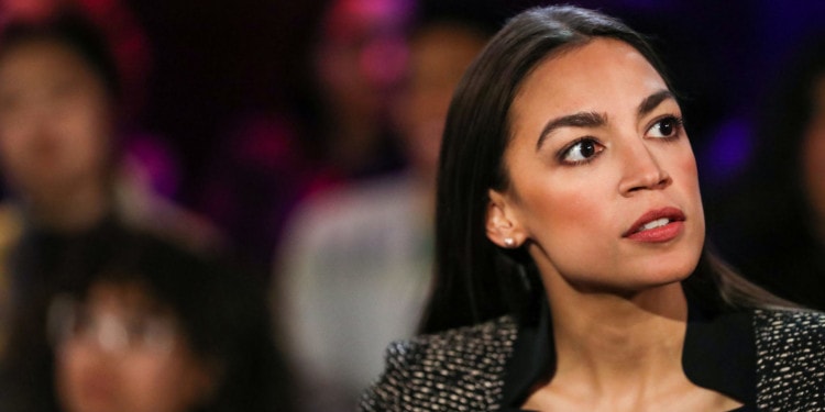 U.S. Representative Alexandria Ocasio-Cortez (D-NY) speaks to members of the media following a televised town hall event on the “Green New Deal” in the Bronx borough of New York City, New York, U.S., March 29, 2019. REUTERS/Jeenah Moon
