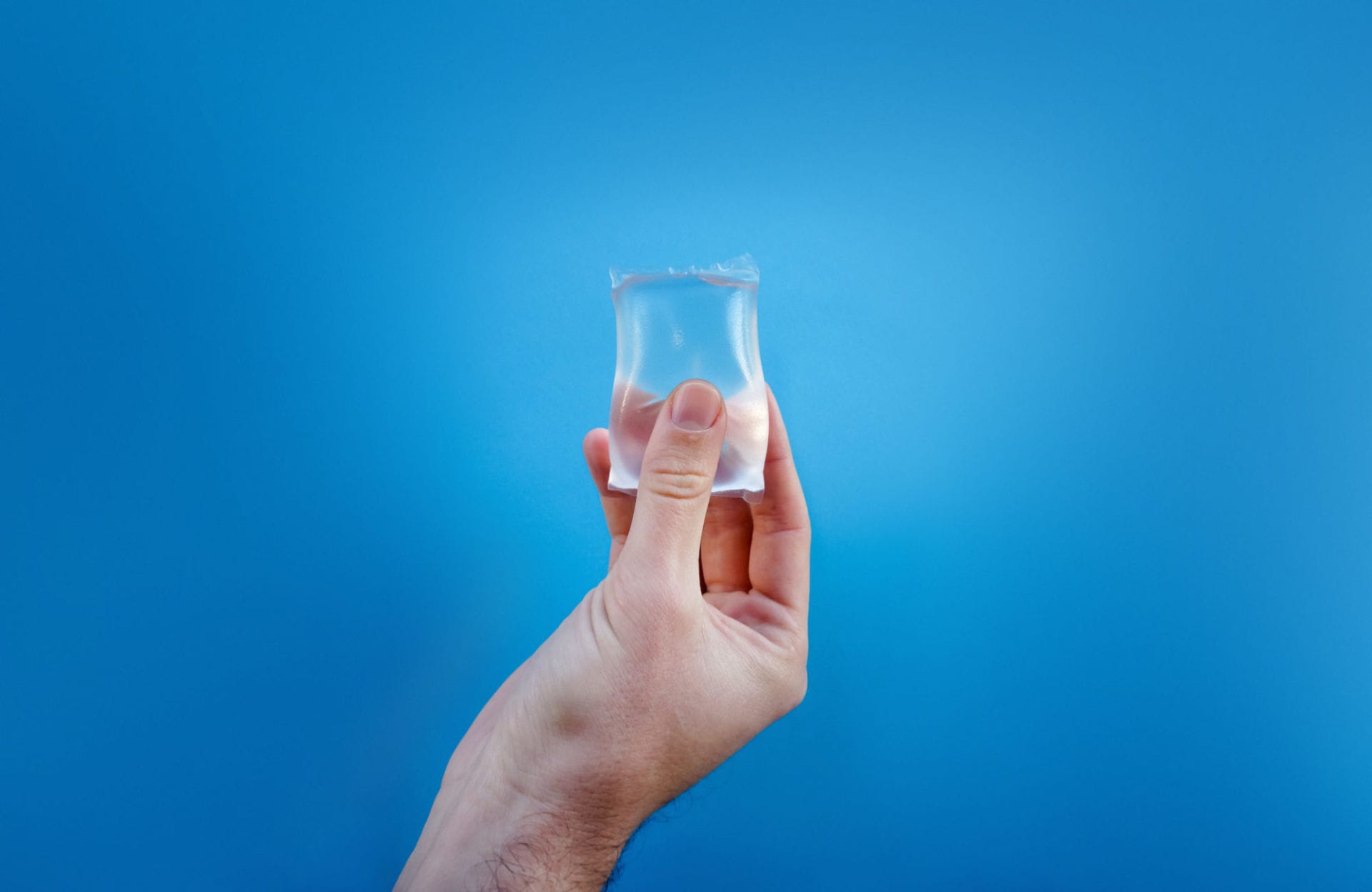 Oohos: Eliminating Plastic Bottles Once and for All