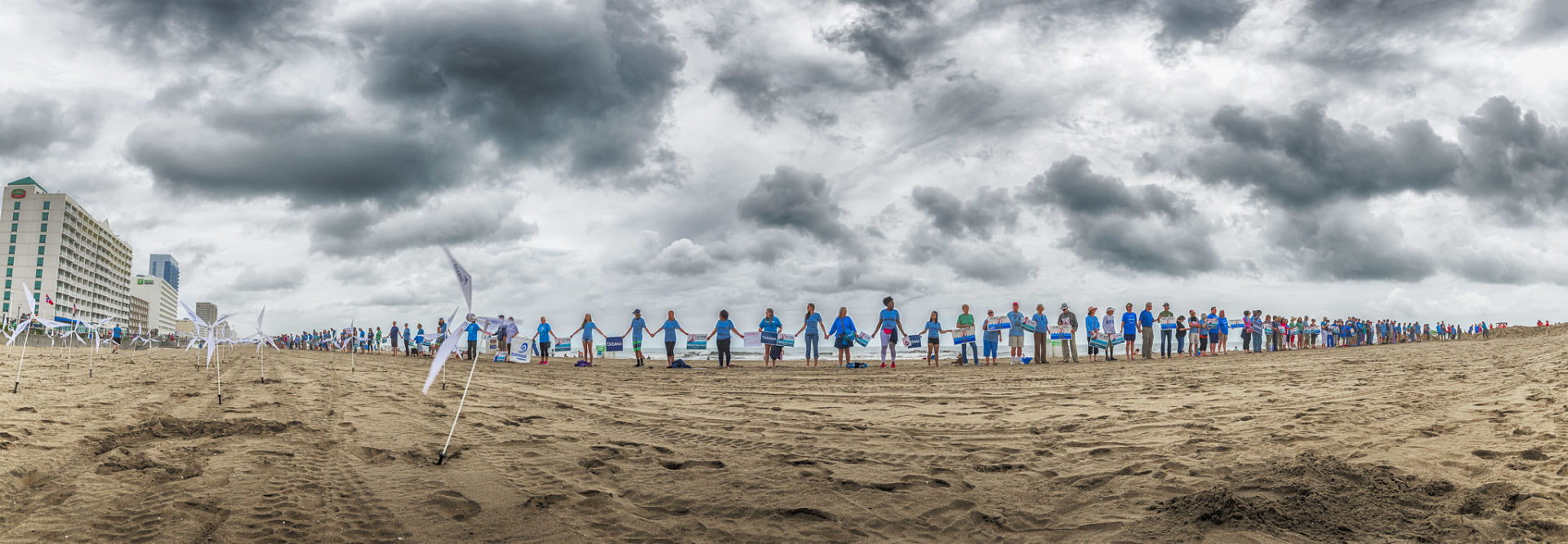 Tackling Global Ocean Issues From a Landlocked City