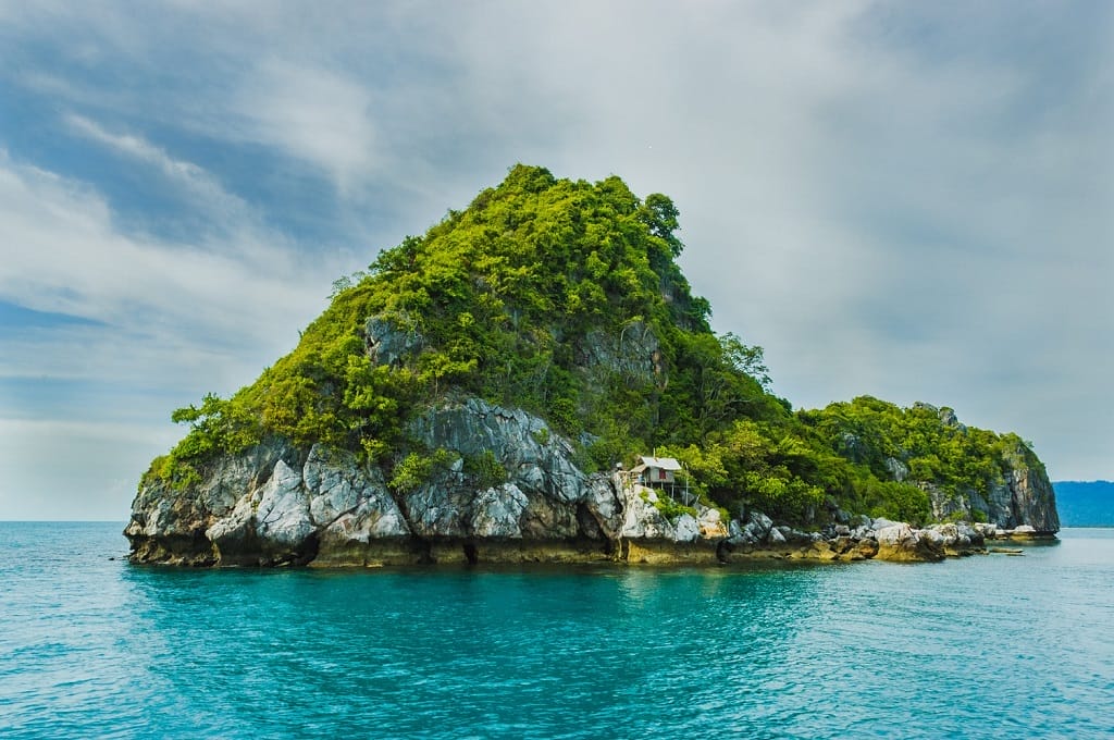 The Virtual Island Summit: Connecting Islands to Build Sustainable Communities