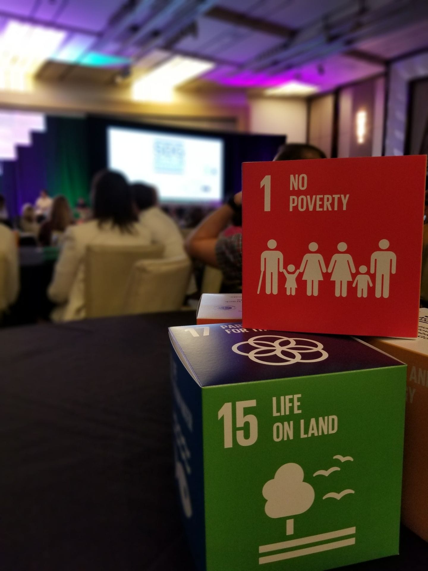 How to Become a Sustainable Champion – #LetsGetToWork