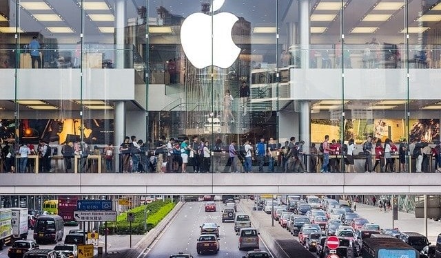 Apple Commits to Become Carbon Neutral by 2030