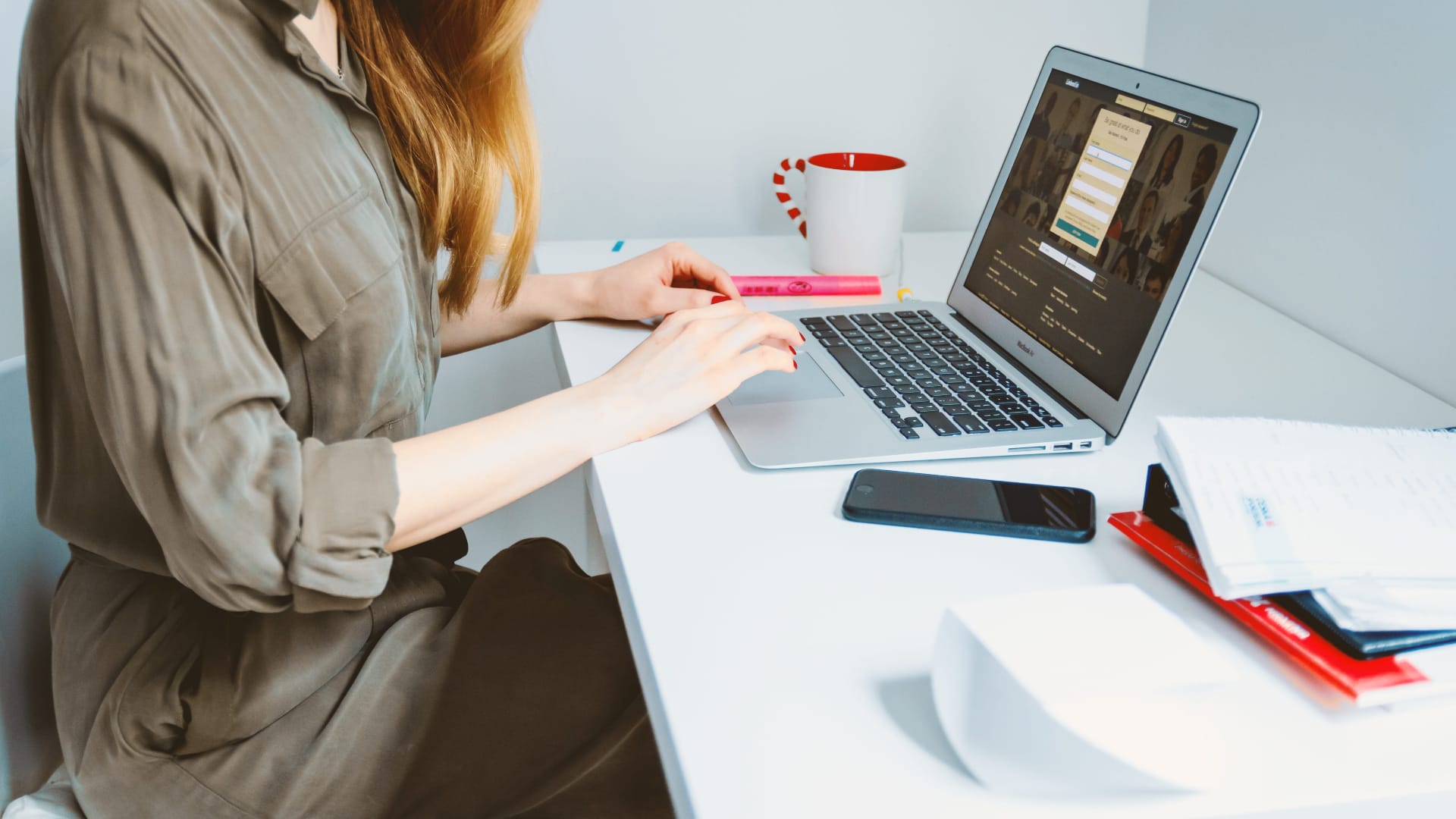 “Making It Work”:  Female Entrepreneurs Surviving COVID-19