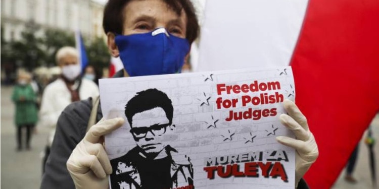 Hungary and Poland Block Europe’s Covid Recovery Fund