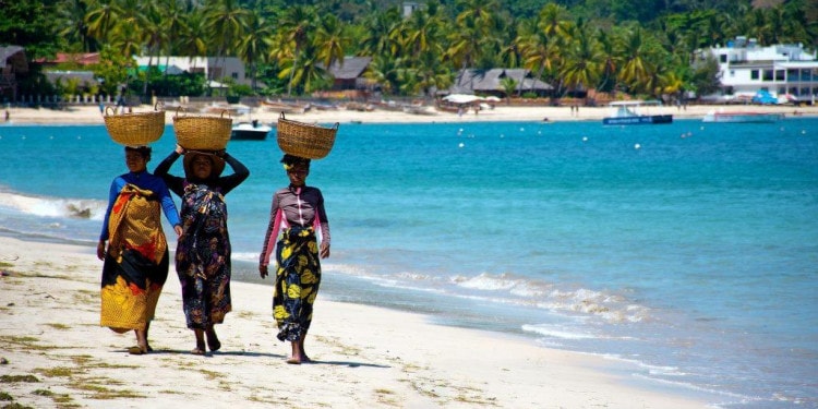 Tackling Climate Change and COVID-19 at the Local Level in Africa