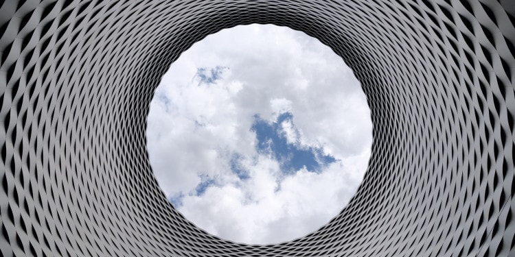 A (Non) Modest Proposal for the G20: A Sustainable World Commission to Achieve the SDGs