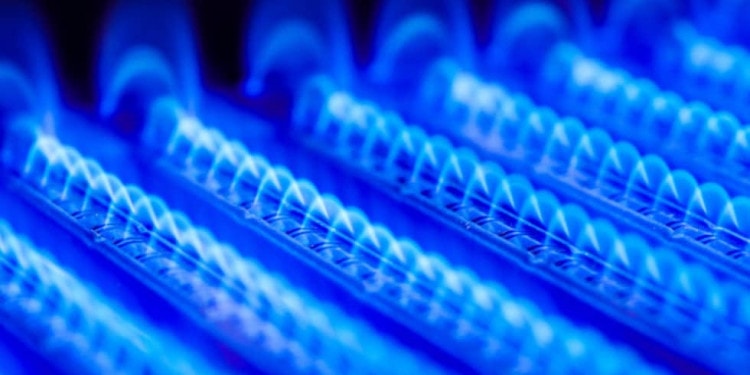 UK Building Regulations Still Favour Gas Over Renewables