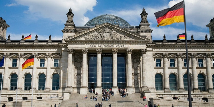 German Green Party Attempts to Capitalize on Turning Point Election