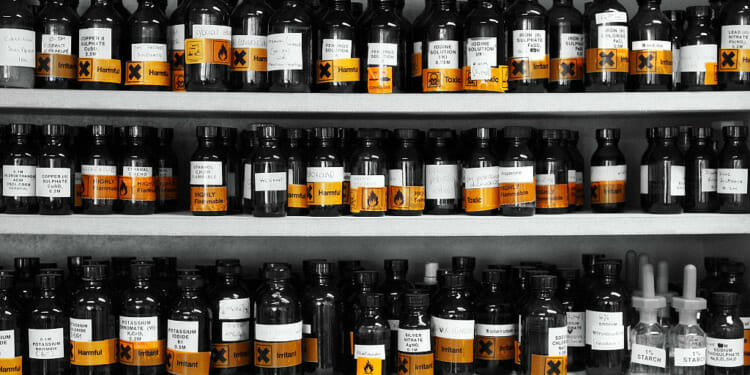 Top 10 Harmful Ingredients to Avoid in Beauty Products