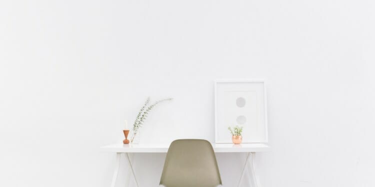 Minimalism: How to Declutter Your Space and Mind
