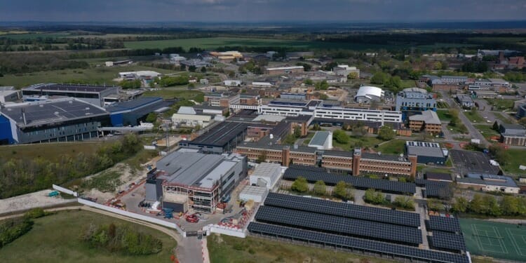 Faraday Institution & Cambridge Cleantech Bringing Together Energy Storage Innovators