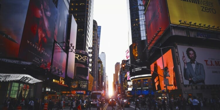 America May Get The First Fashion Sustainability Law