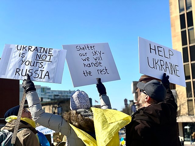 US, EU, UK and Canada remove Russia from SWIFT