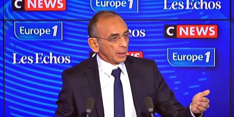 French Presidential Elections: A Trump-style Candidate in the Runoff?