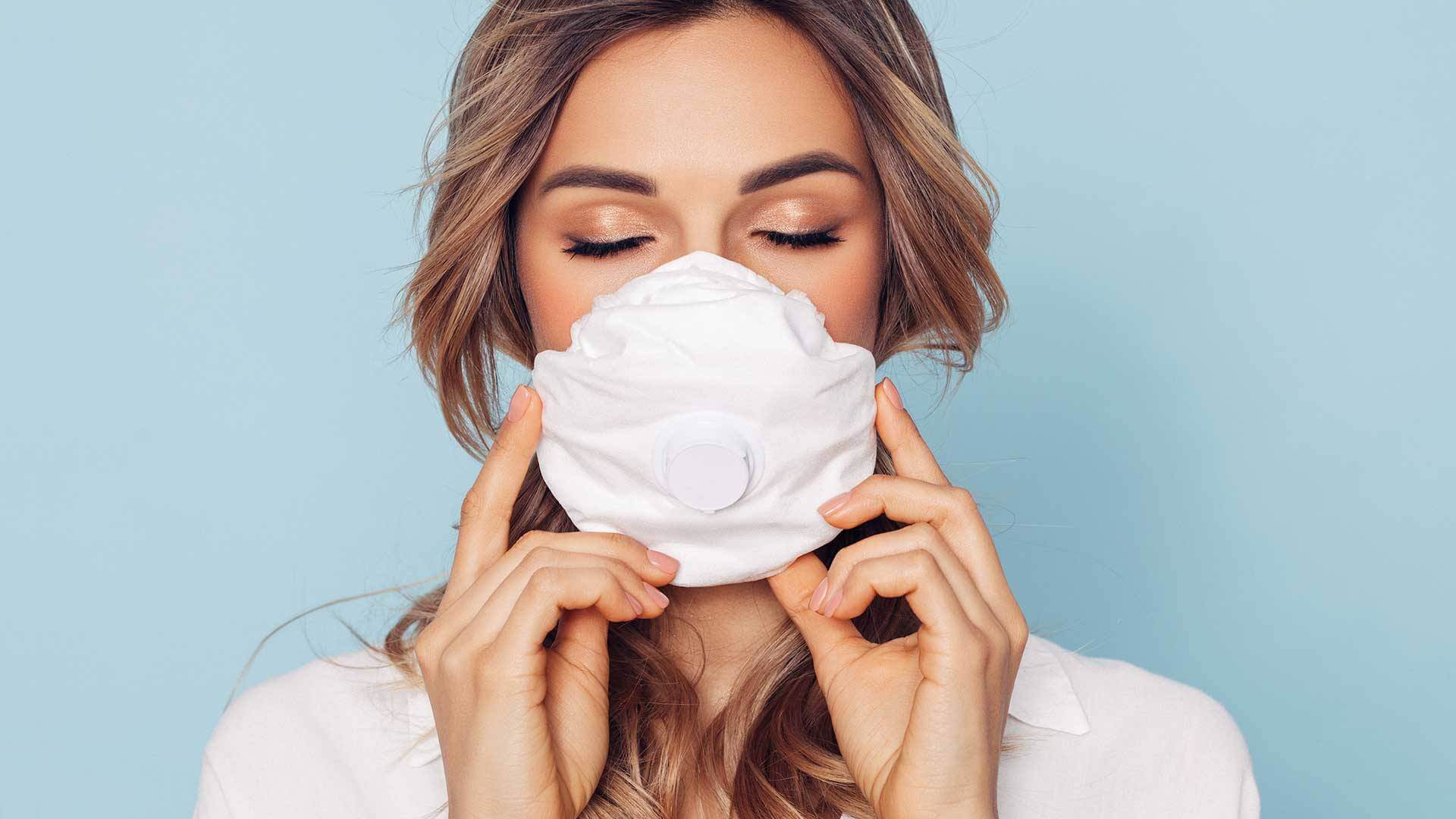 Masked Makeup: An Evolving Industry Amidst the Pandemic’s Restrictions