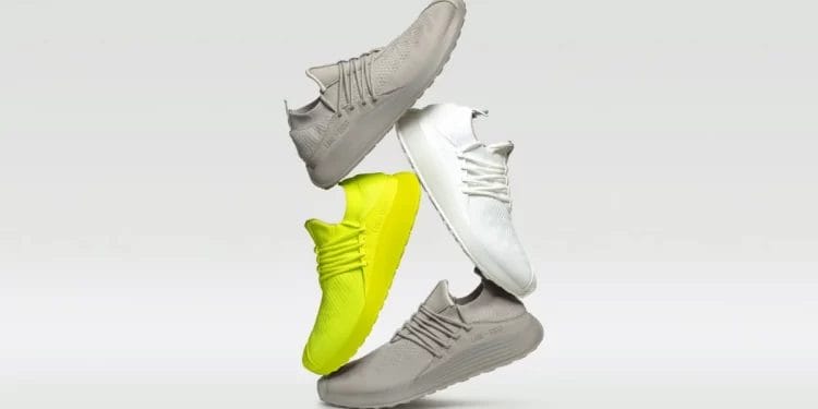 LANE EIGHT sneaker tower