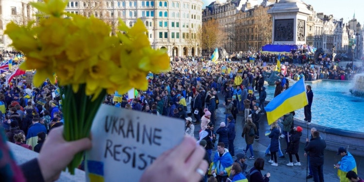 UK’s Ukrainian Refugee Schemes “Actively” Exacerbate Human Trafficking Risks, New Research Shows