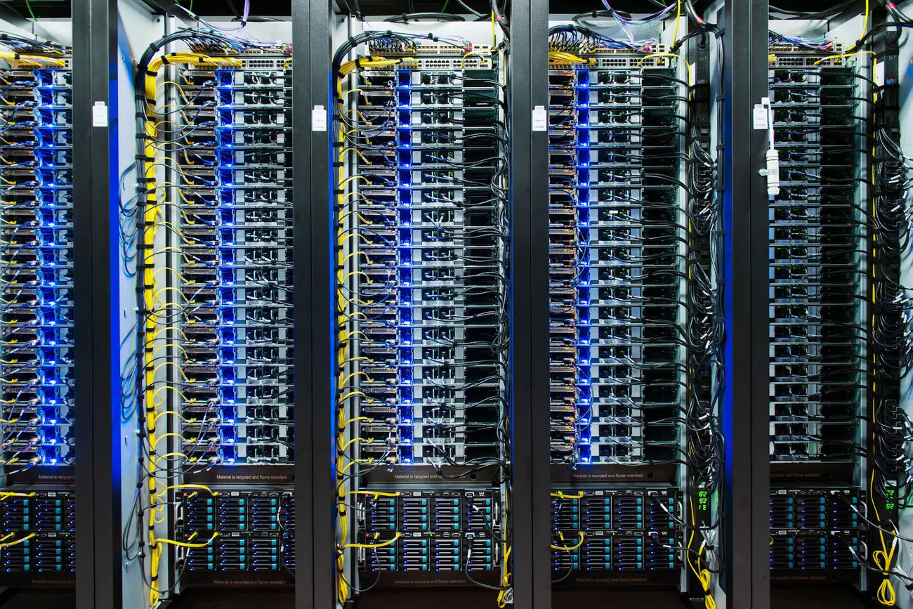 Facebook data server