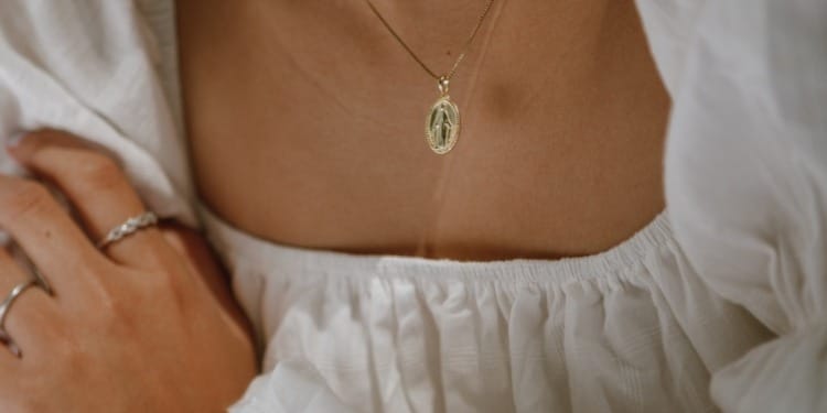 sustainable jewelry ethical necklace ring summer